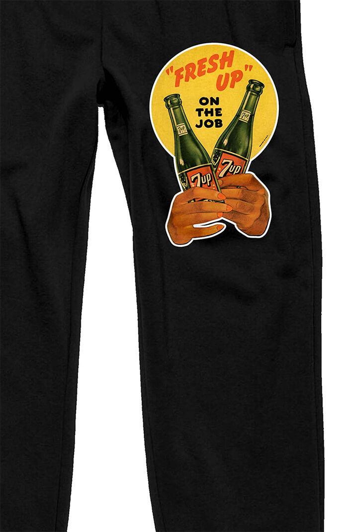 Men's 7Up Here's Your Fresh Up! Jogger Sweatpants Product Image