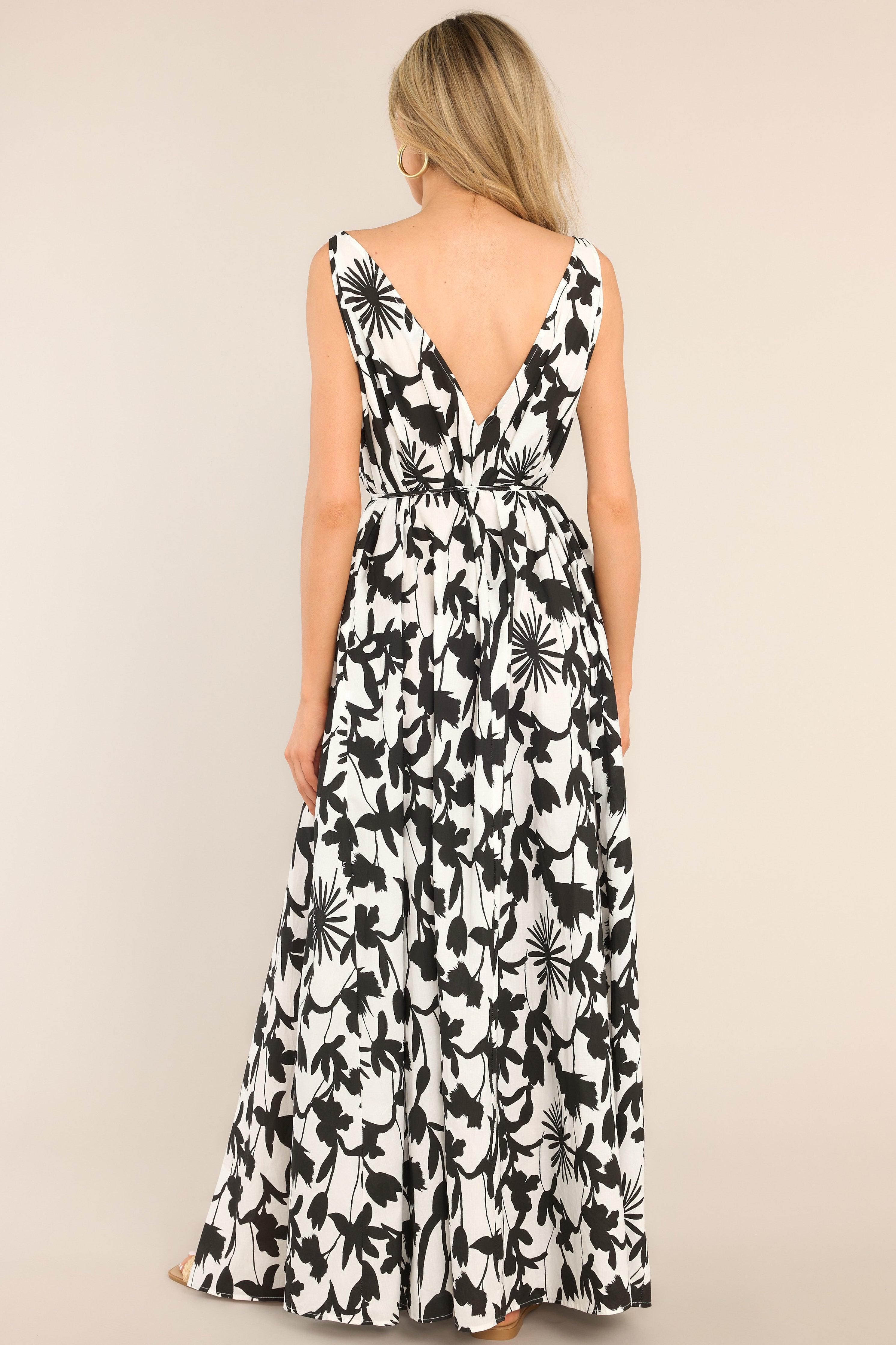 Island Vibes Black & White Print Maxi Dress Product Image