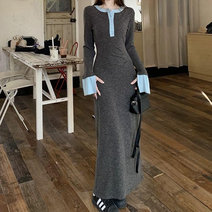 Long-Sleeve Crewneck Two Tone Knit Maxi Sheath Dress Product Image