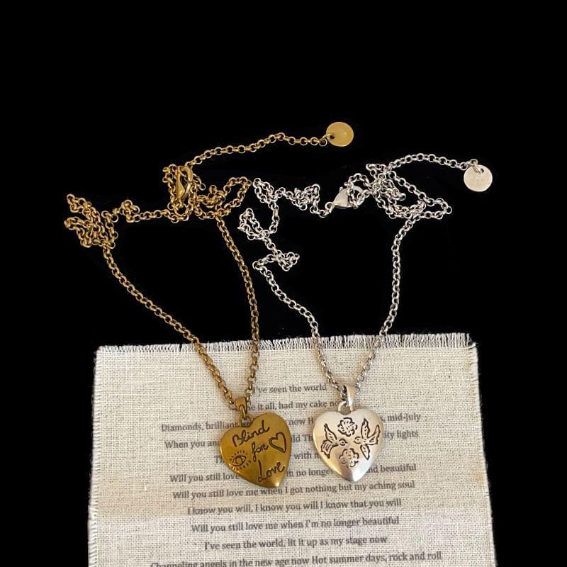 Heart Chain Necklace Product Image