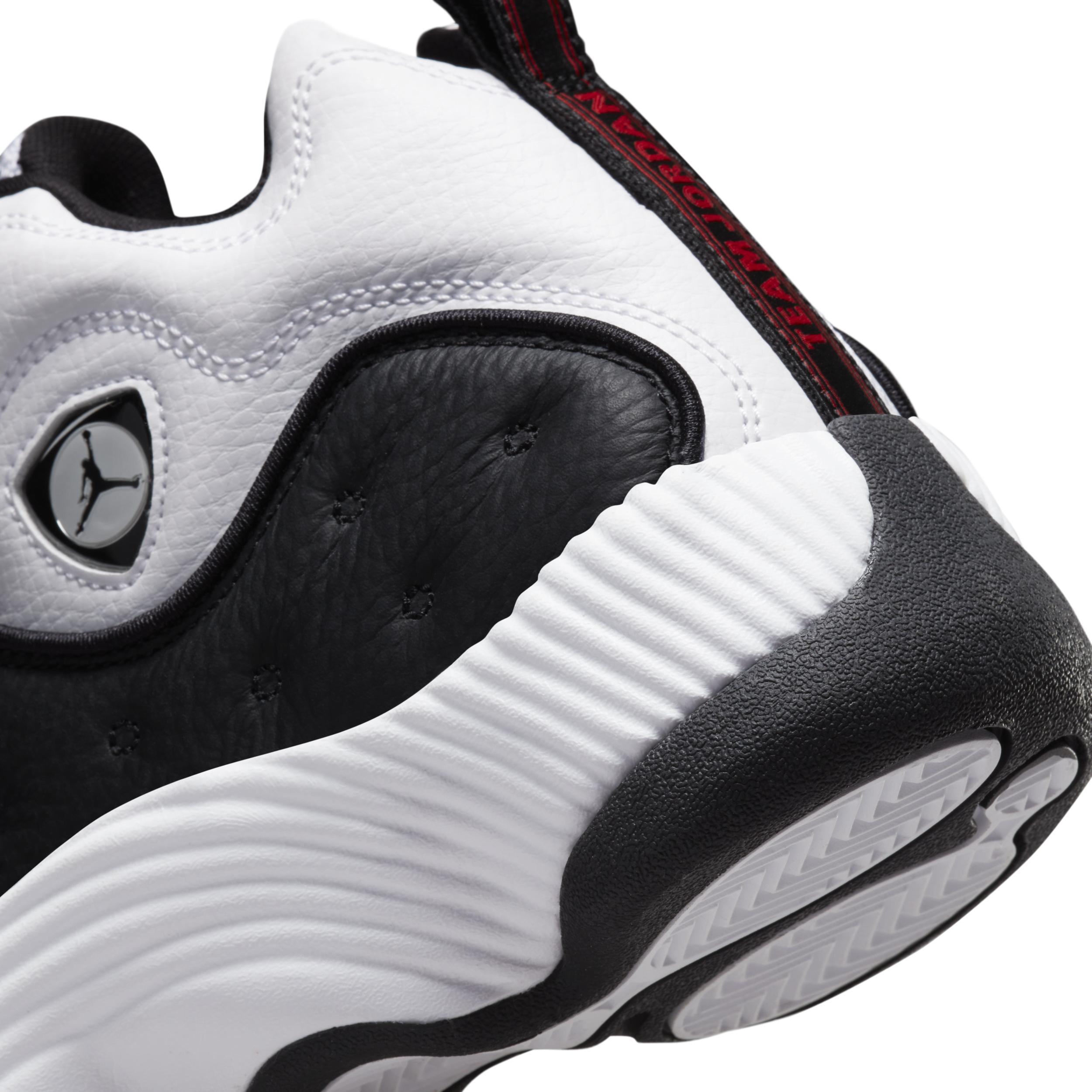 Men's Jordan Jumpman Team II Shoes Product Image