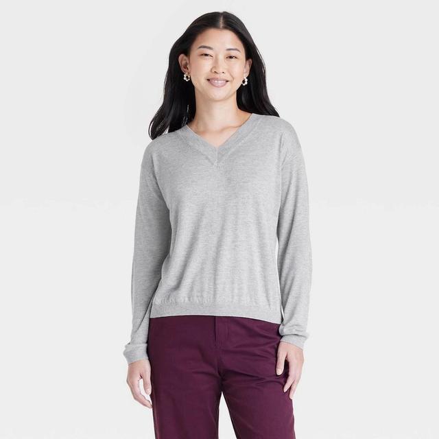 Womens Fine Gauge V-Neck Pullover Sweater - A New Day L Product Image