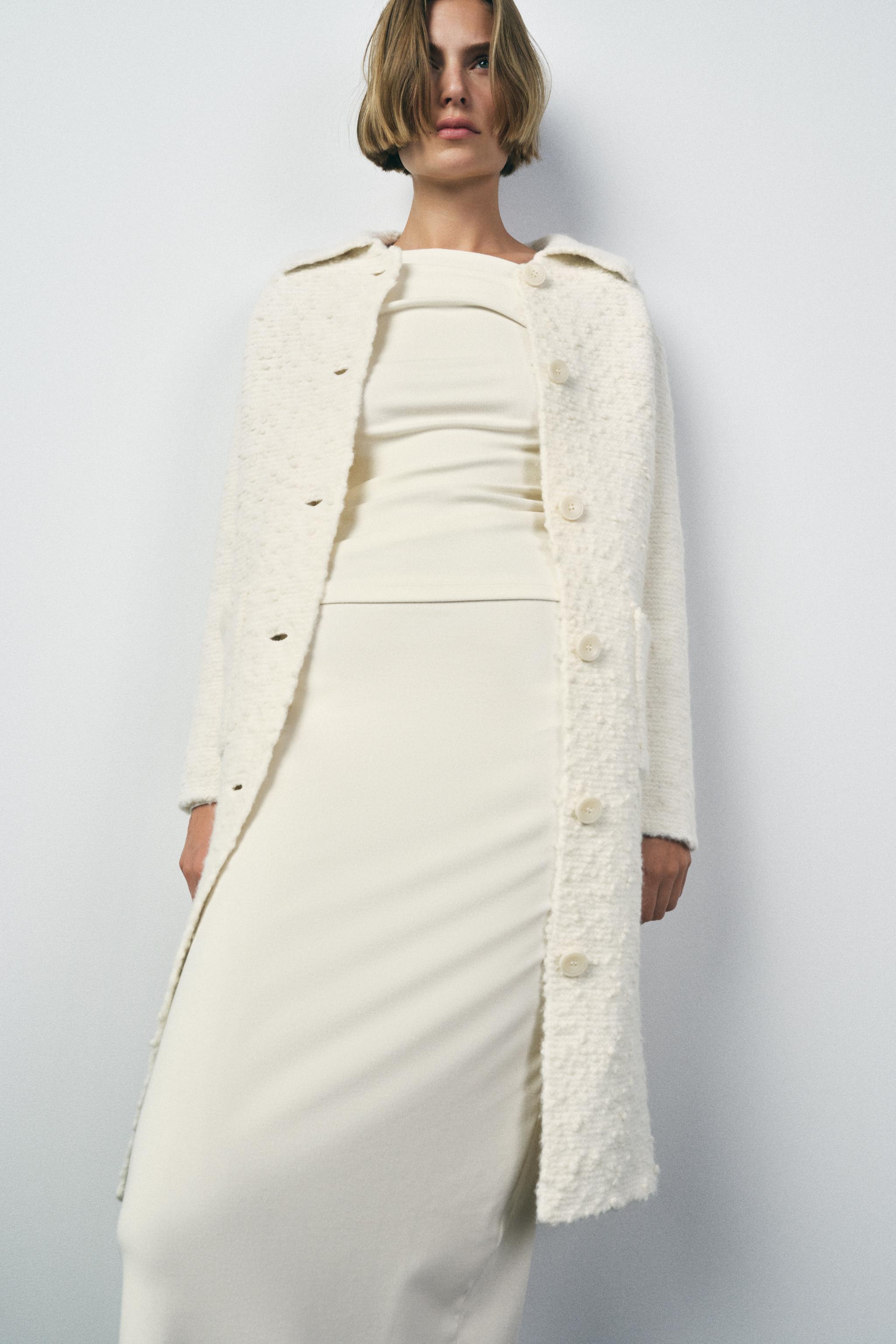 WOOL BLEND KNIT COAT Product Image