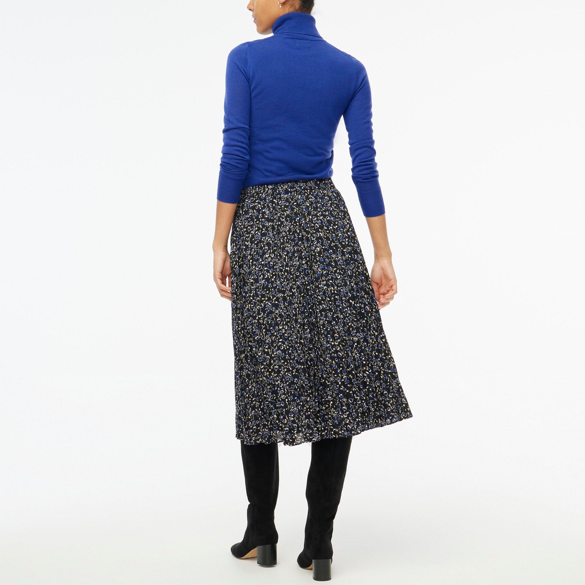 Pleated midi skirt Product Image