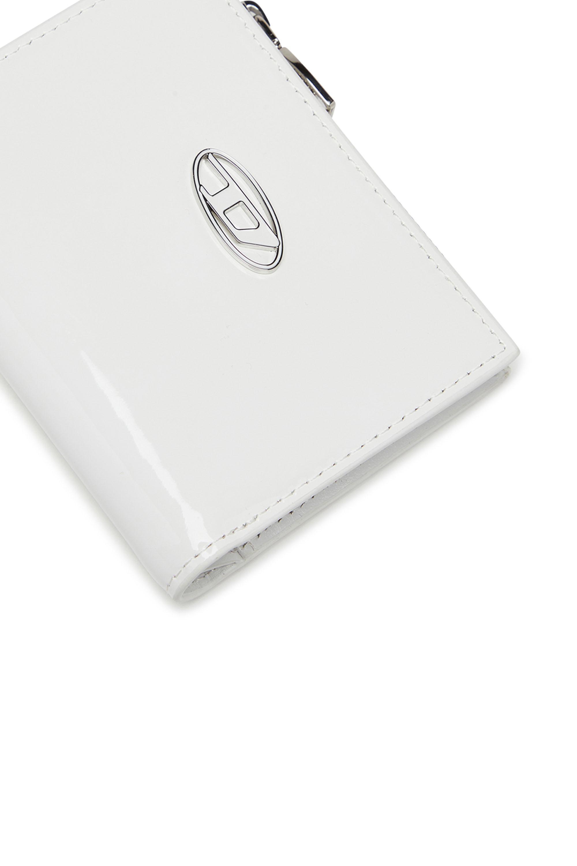 PLAY BI-FOLD ZIP II Product Image