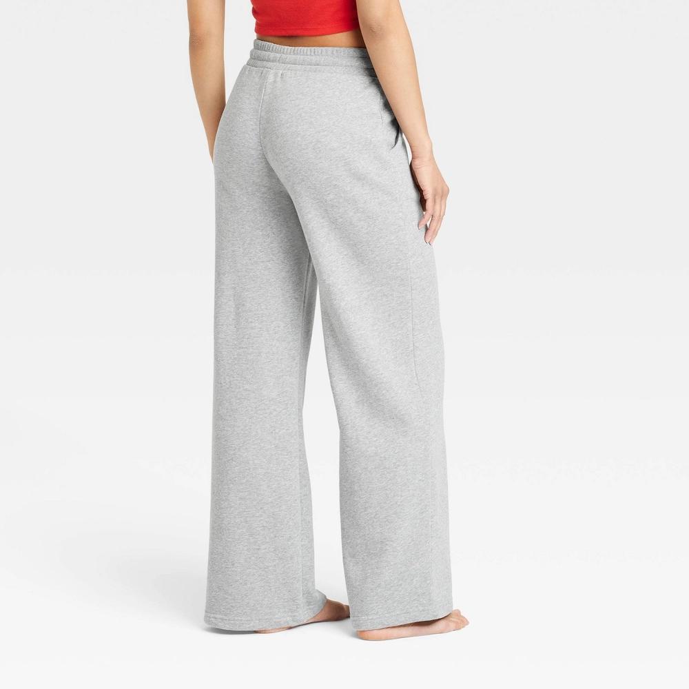 Women's Fleece Wide Leg Lounge Pants - Colsie™ Heathered Gray L Product Image