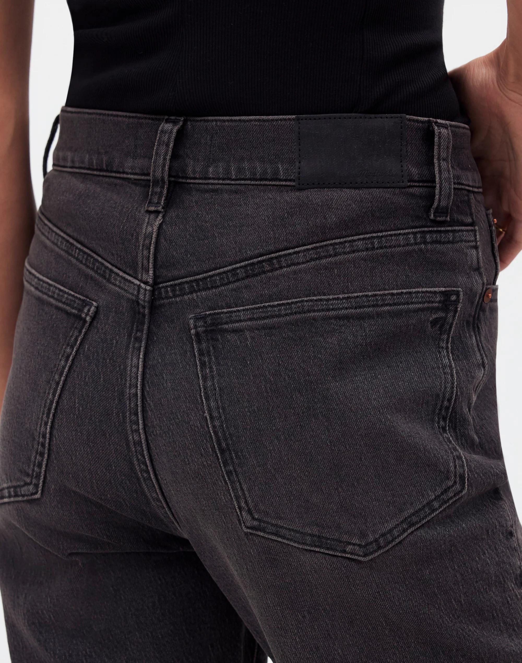 The '90s Straight Crop Jean in Washed Black Product Image