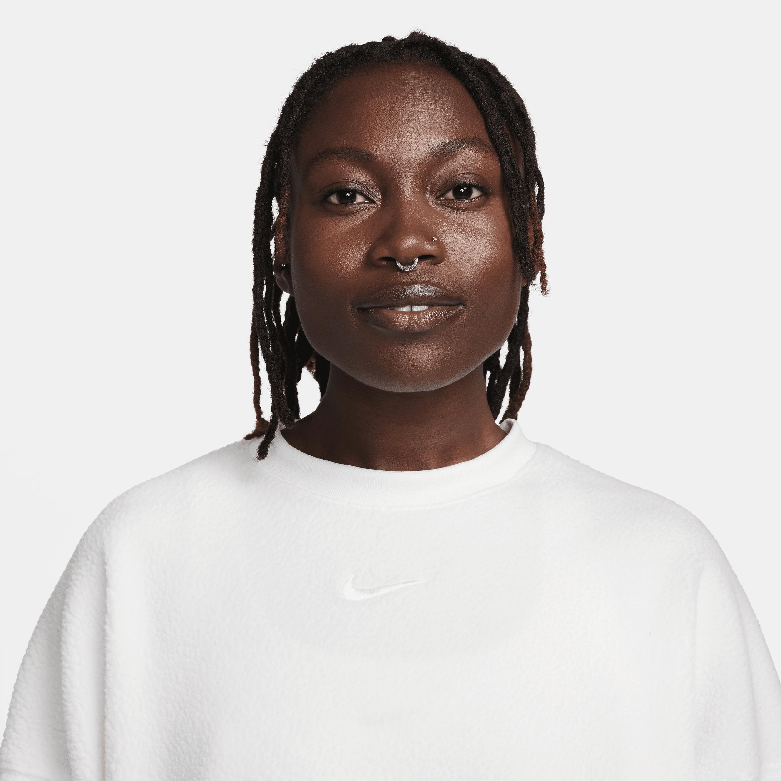 Women's Nike Sportswear Plush Oversized Crew-Neck Mod Crop Sweatshirt Product Image