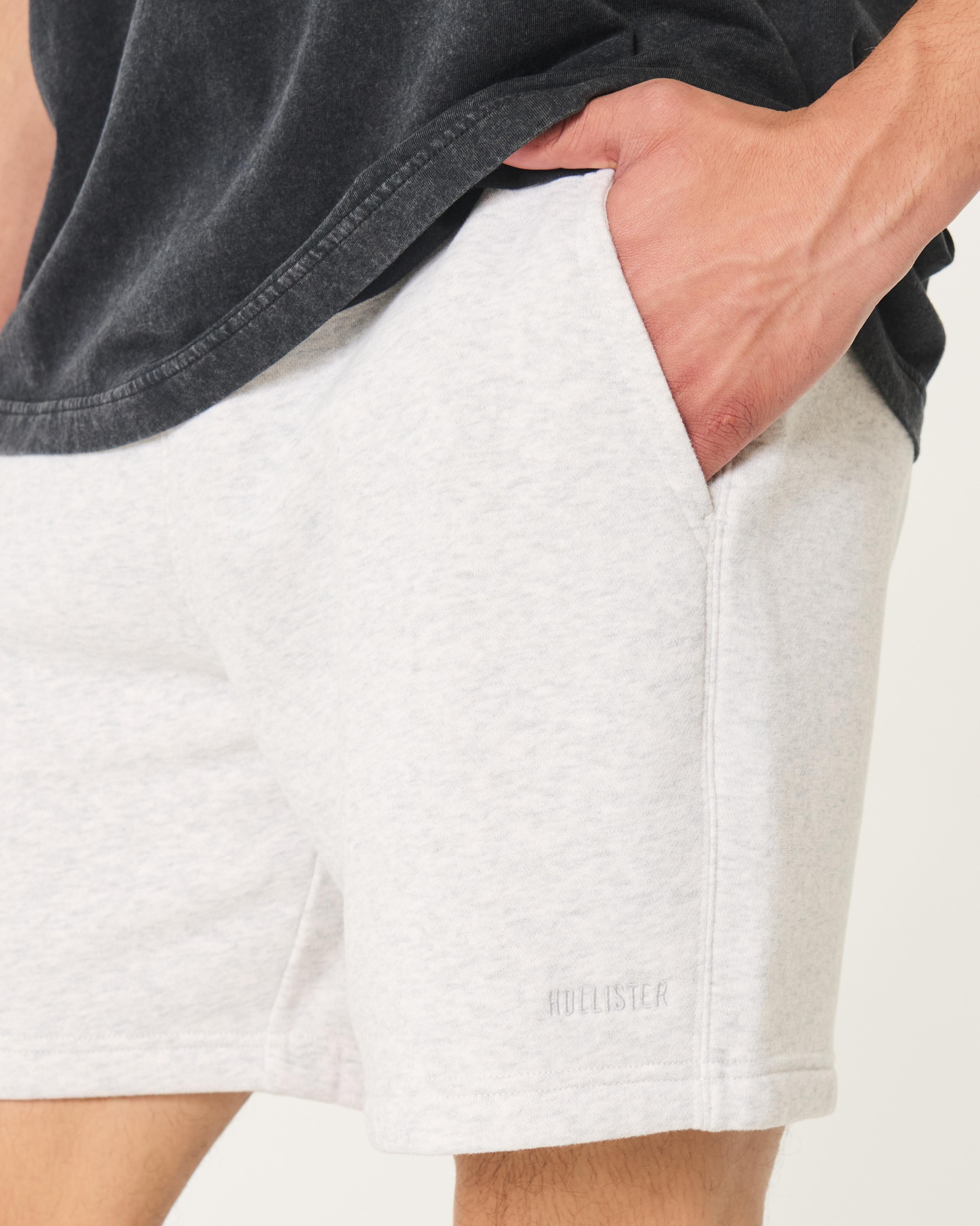 Hollister Feel Good Fleece Shorts 7" Product Image