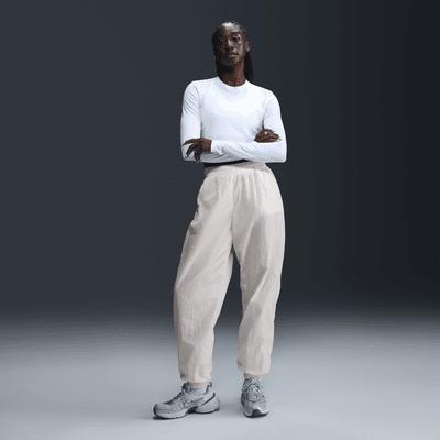 Nike Sportswear Essential Women's Mid-Rise Oversized Woven Joggers Product Image