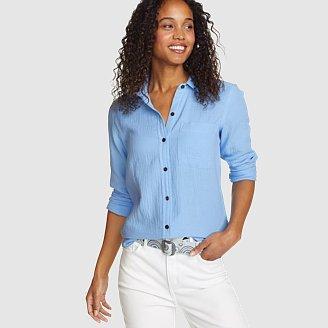 Women's Carry-On Button-Down Shirt Product Image