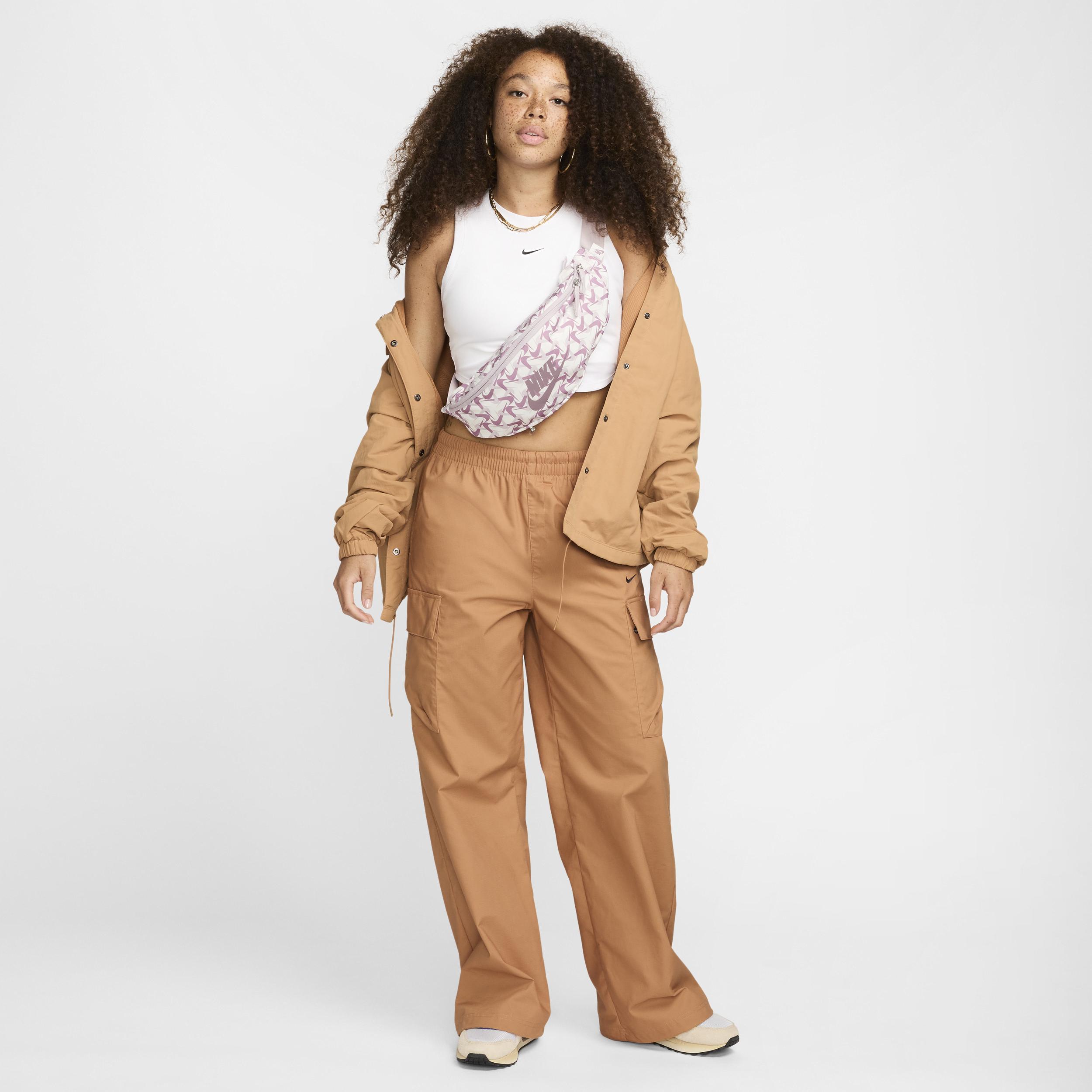 Women's Nike Sportswear Everything Wovens Mid-Rise Cargo Pants Product Image