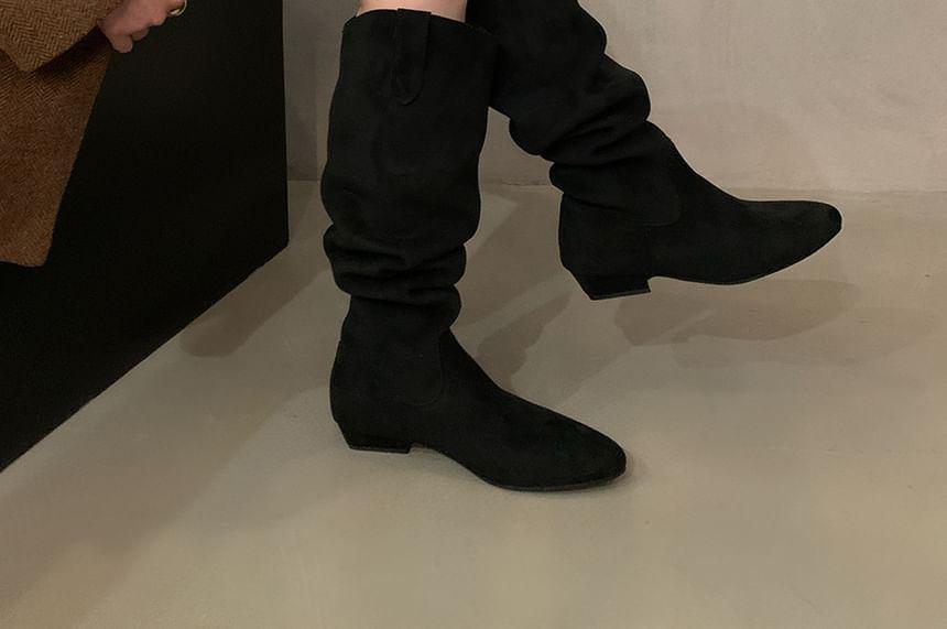 Almond Toe Chunky Heel Tall Boots Product Image