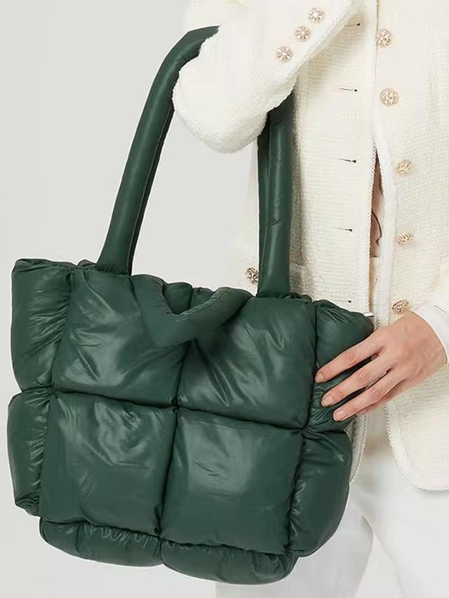 Solid Color Down-Filled Quilted Bag Female Product Image