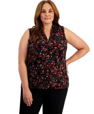 Plus Size Printed Triple-Pleated V-Neck Top Product Image