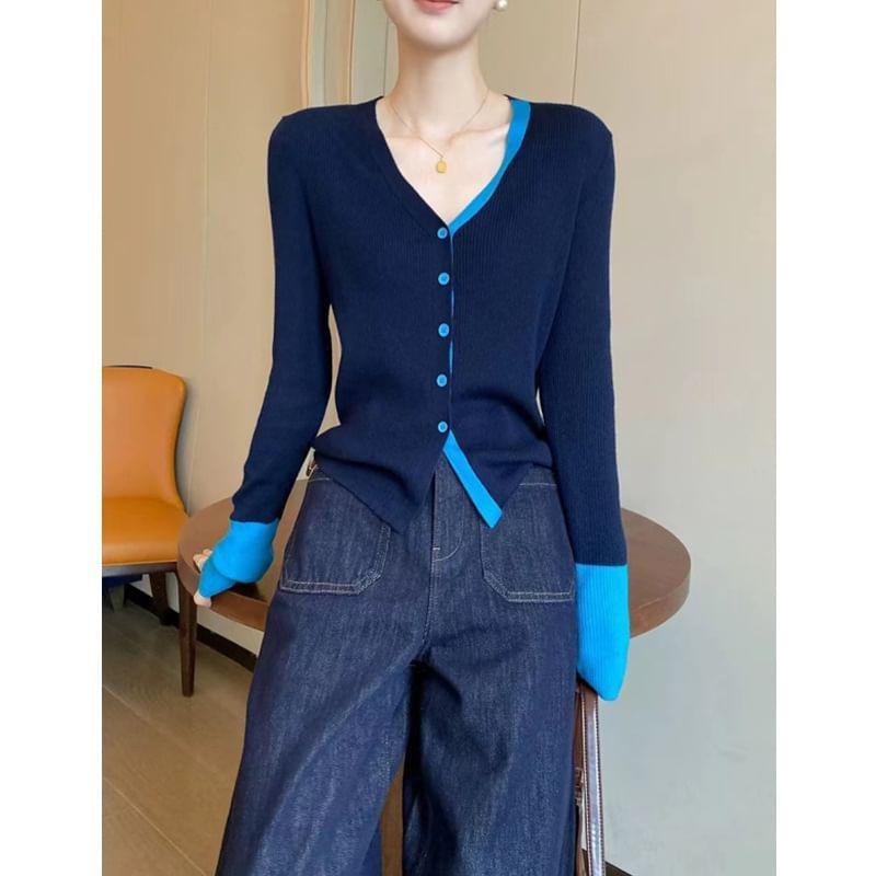 Long-Sleeve V-Neck Two Tone Button Knit Top Product Image