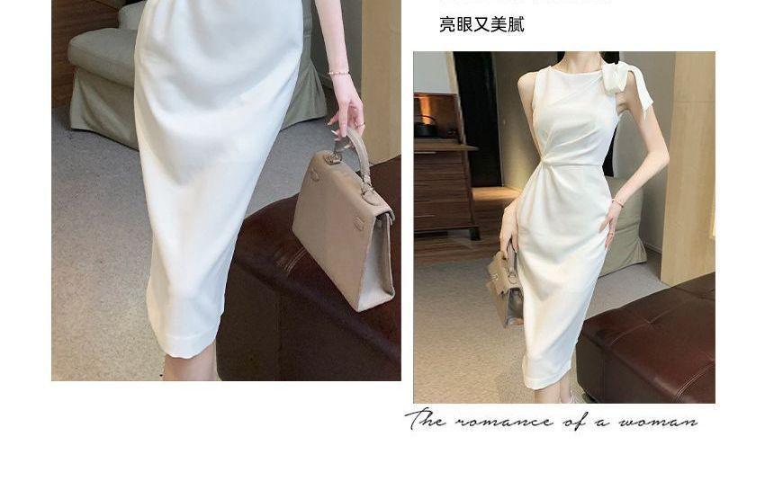 Sleeveless Crew Neck Plain Midi Sheath Dress Product Image