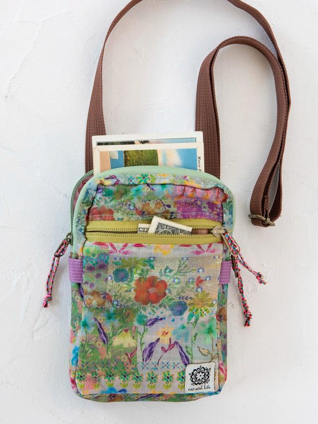 8-in-1 Pocket Crossbody - Taupe Watercolor Patchwork Product Image