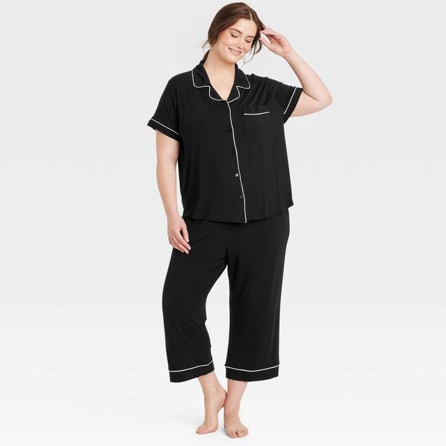 Womens Cloud Knit Short Sleeve Notch Collar Top and Cropped Pants Pajama Set - Auden Black 3X Product Image