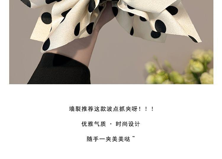 Dotted Bow Hair Claw Product Image