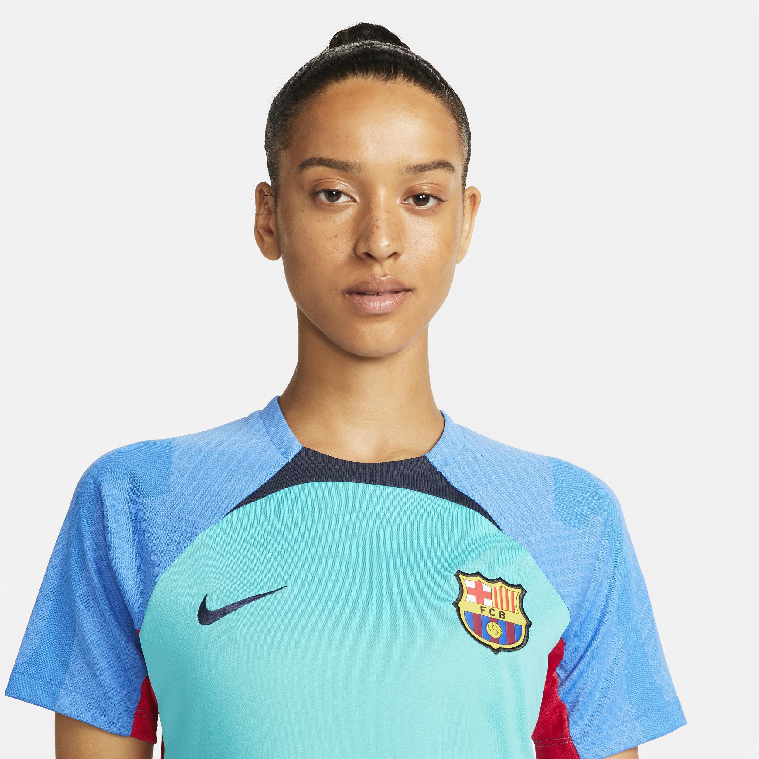 Womens Nike Turquoise Barcelona 2022/23 Strike Performance Top Product Image