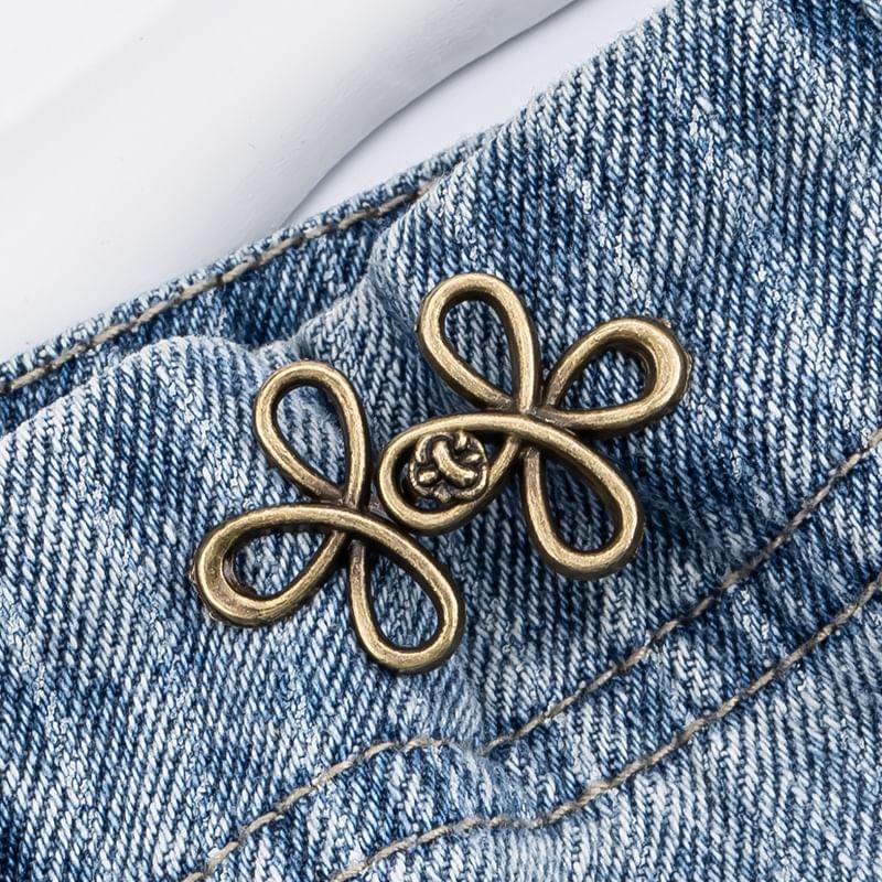 Four-Leaf Clover Rhinestone Waist Adjuster Product Image