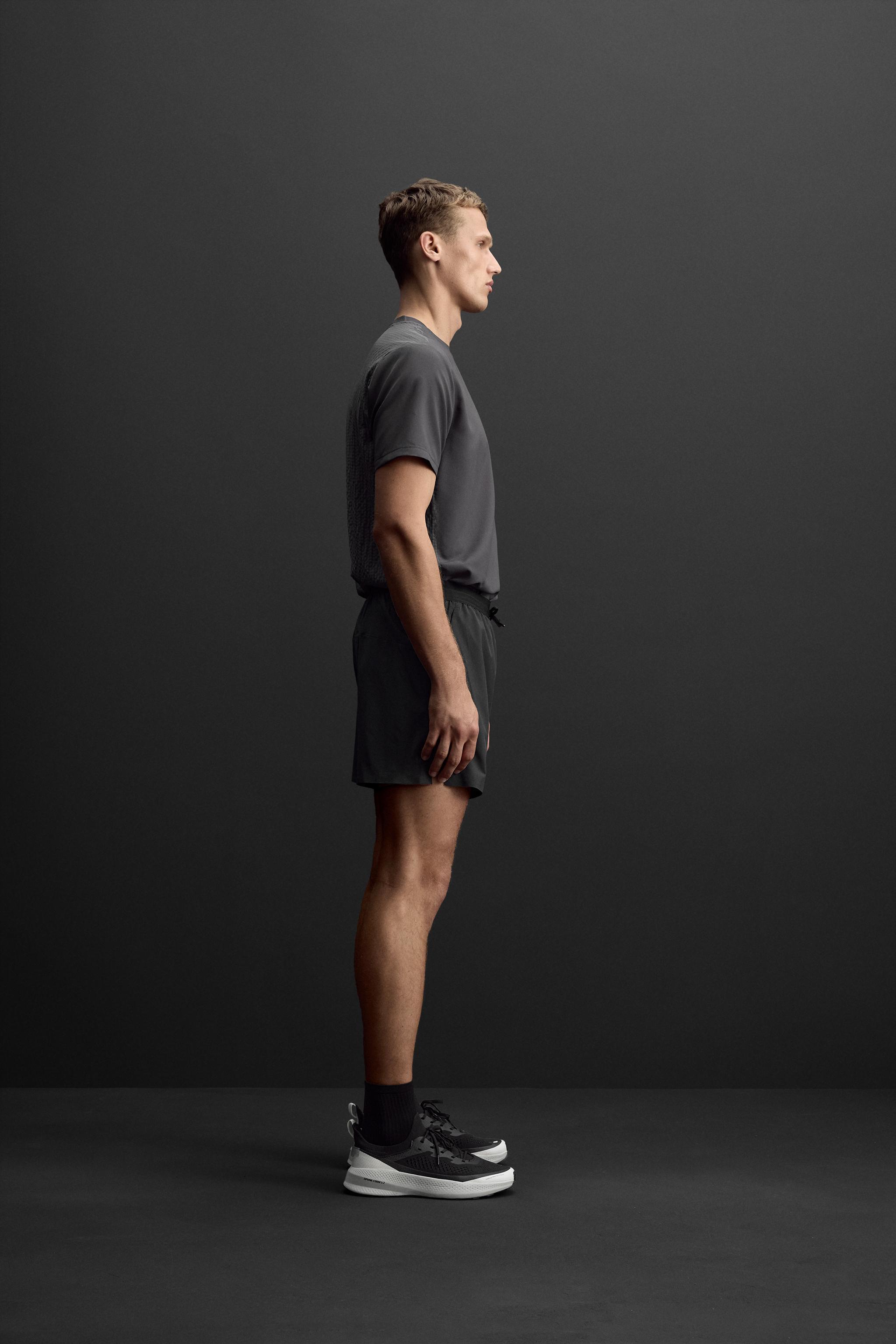 BASIC WORKOUT SHORTS Product Image