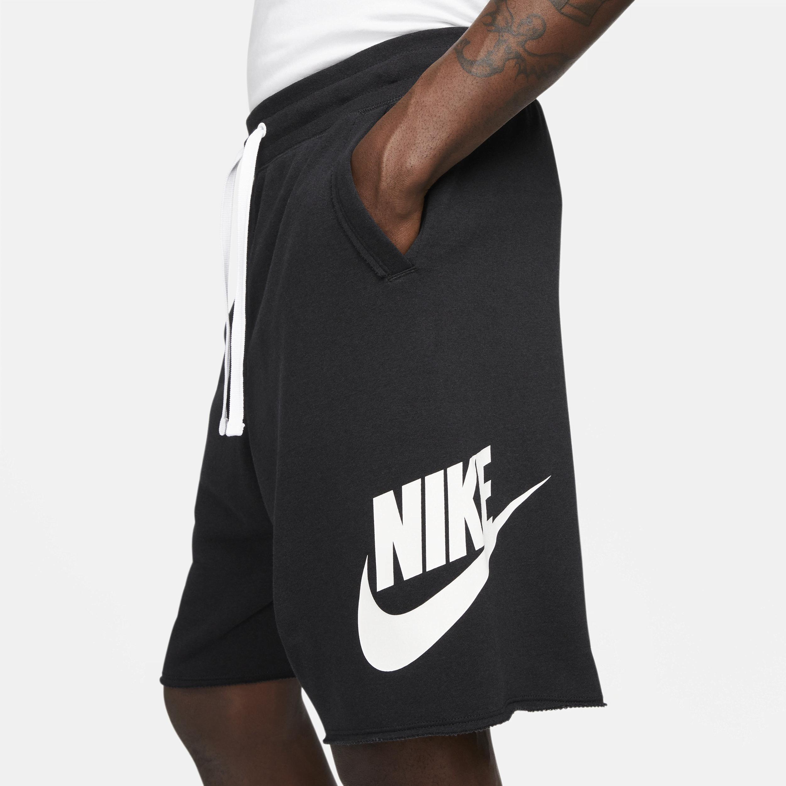 Nike Men's Club Alumni French Terry Shorts Product Image