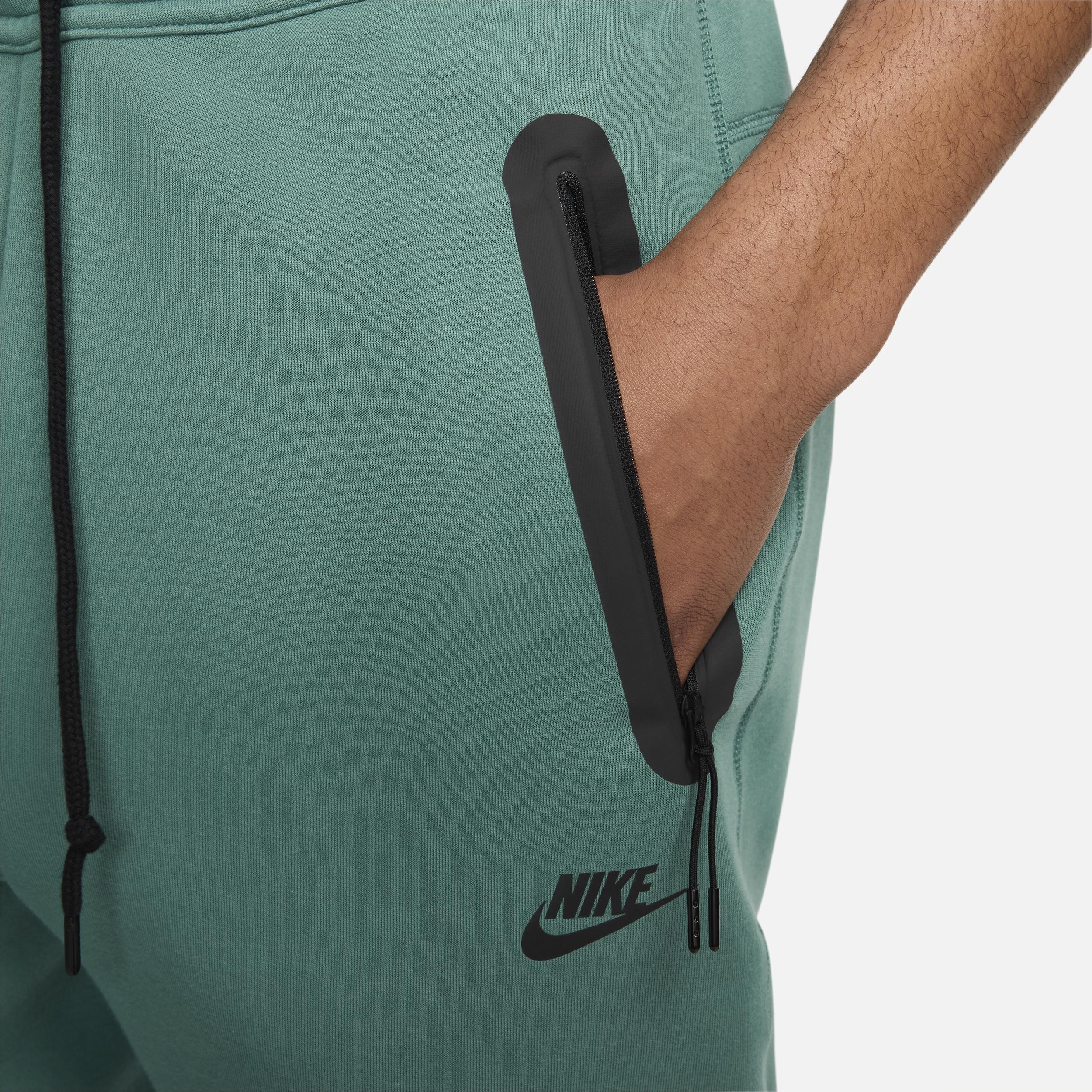 Men's Nike Sportswear Tech Fleece Open-Hem Sweatpants Product Image