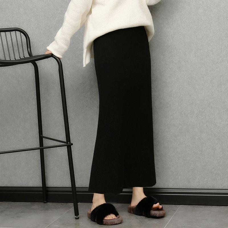 Maternity Elastic Waist Plain Slit Midi Pencil Knit Skirt Product Image