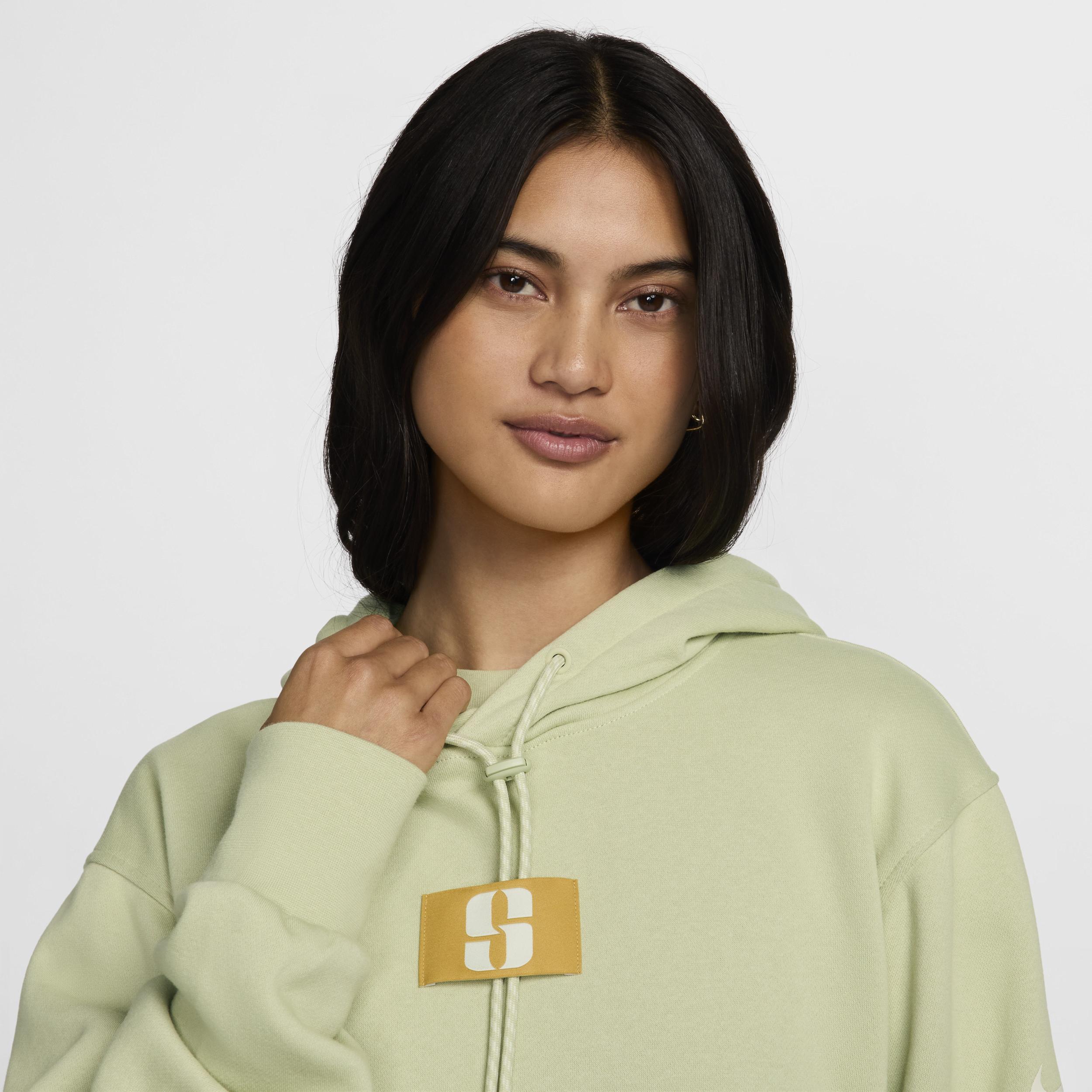 Nike Women's Sabrina Fleece Basketball Hoodie Product Image