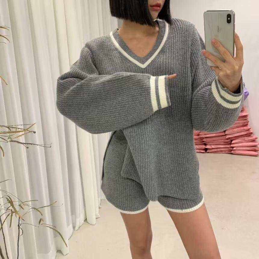 Set: V-Neck Striped Oversized Sweater + High Waist Shorts Product Image