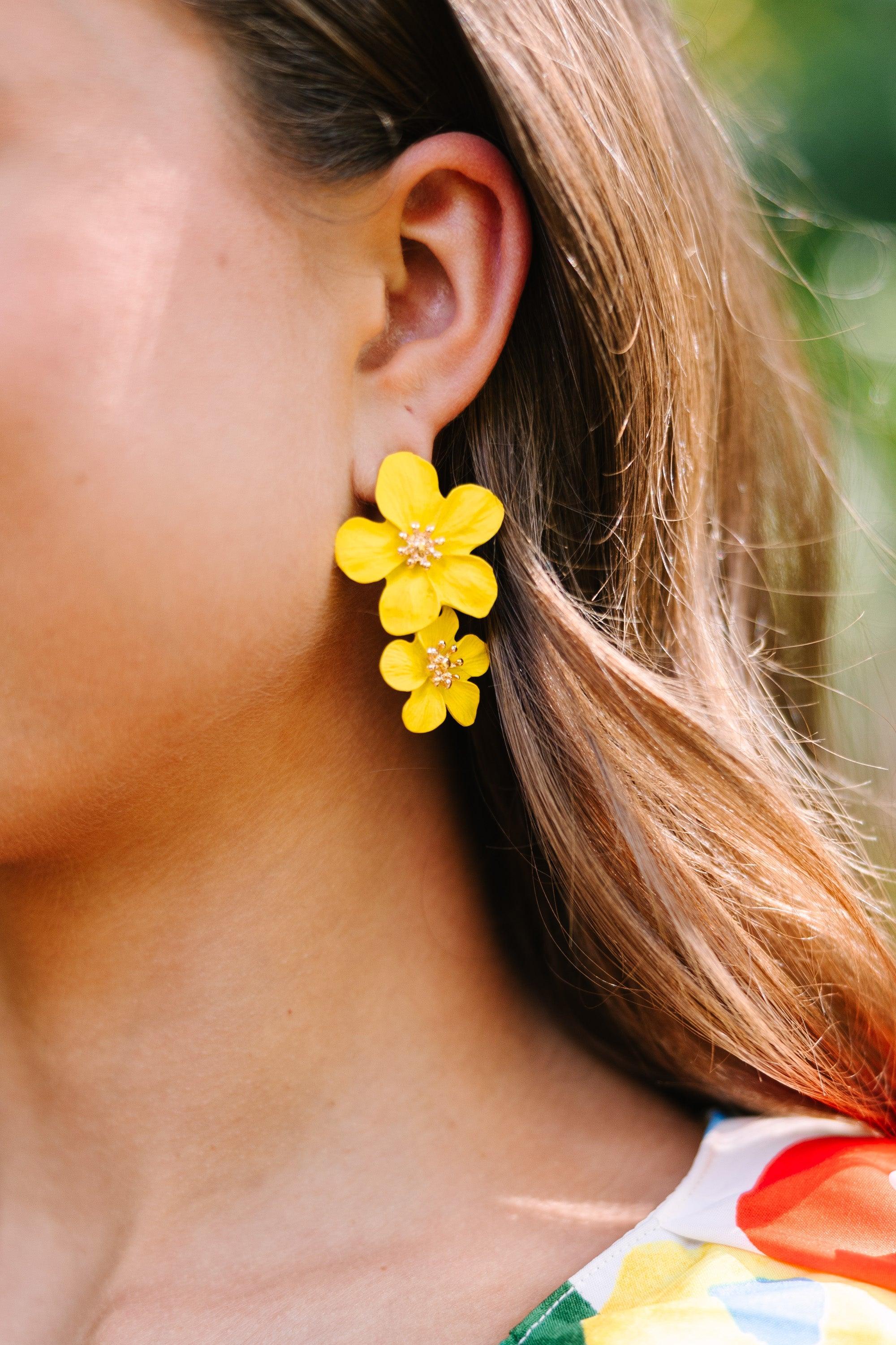 Full Bloom Yellow Floral Earrings Female Product Image