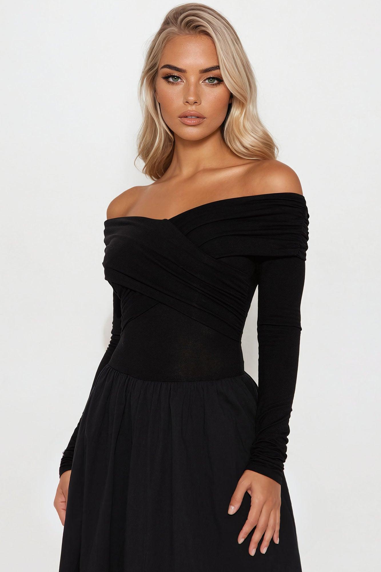 Maria Long Sleeve Maxi Dress - Black Product Image