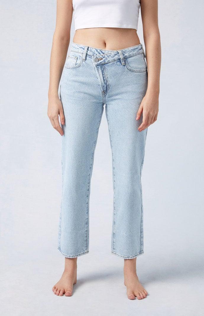 Womens Eco Light Indigo 90s Straight Leg Jeans Product Image