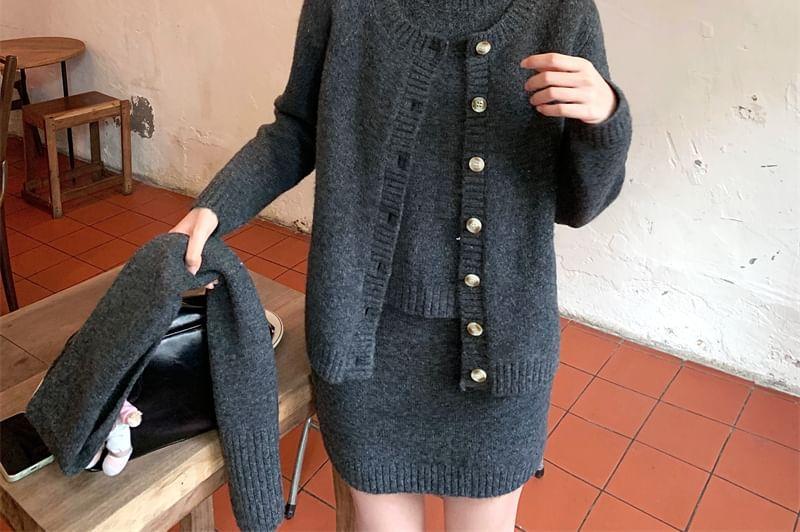 Short Sleeve Crew Neck Plain Sweater / Round Neck Cardigan / High Waist Knit Mini Pencil Skirt / Scarf Product Image