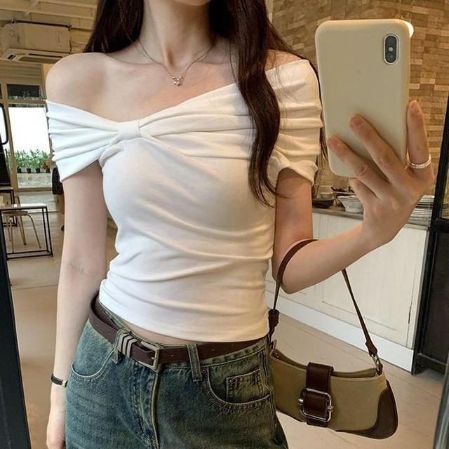 Short-Sleeve Off-Shoulder Plain Crop Top Product Image