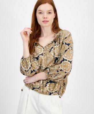 Women's Printed Ruffled Split-Neck Top Product Image