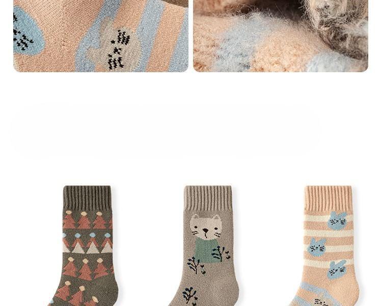 Cartoon Crew Socks Set Product Image