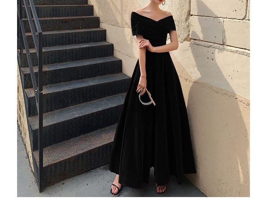 Off-Shoulder Plain Midi A-Line Cocktail Dress Product Image