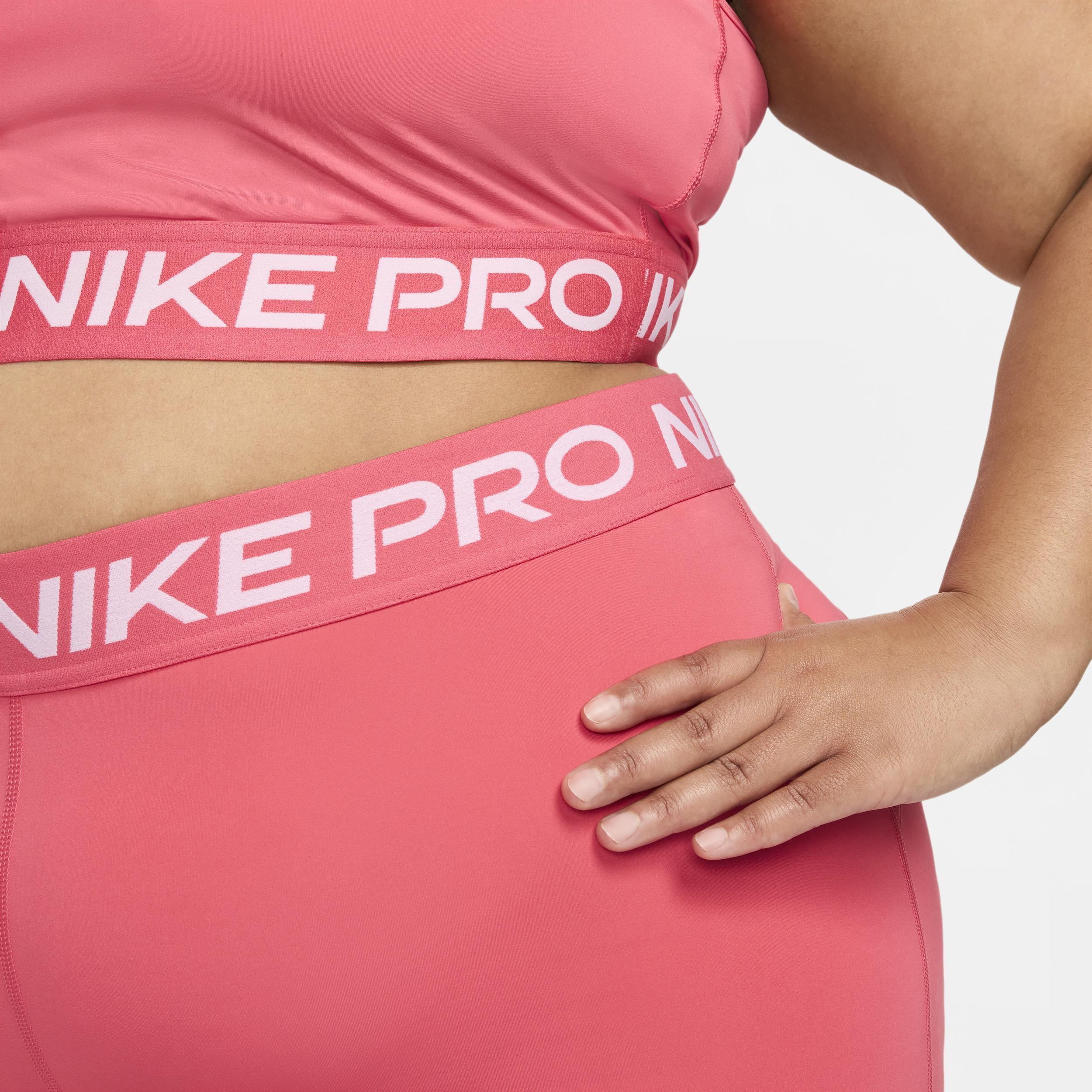 Women's Nike Pro 365 5" Shorts (Plus Size) Product Image