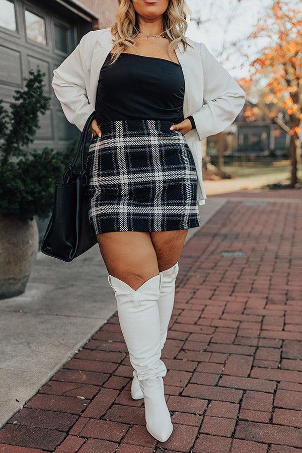 Cafe Patio Plaid Skirt in Black Curves Product Image