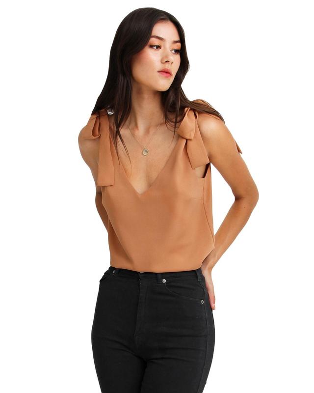 Belle & Bloom Womens Feel For You V Neck Top Product Image