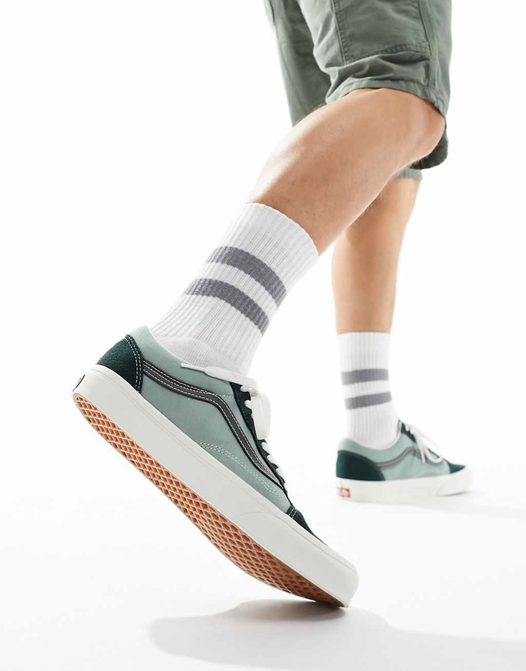 Vans Old Skool sneakers in earth tone green Product Image