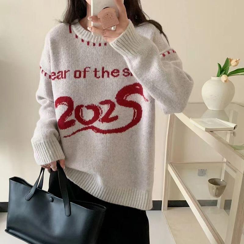 Round Neck Lettering Print Sweater Product Image