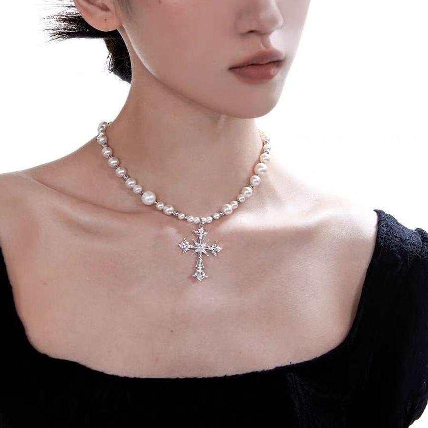 Cross Rhinestone Pendant Faux Pearl Necklace Product Image