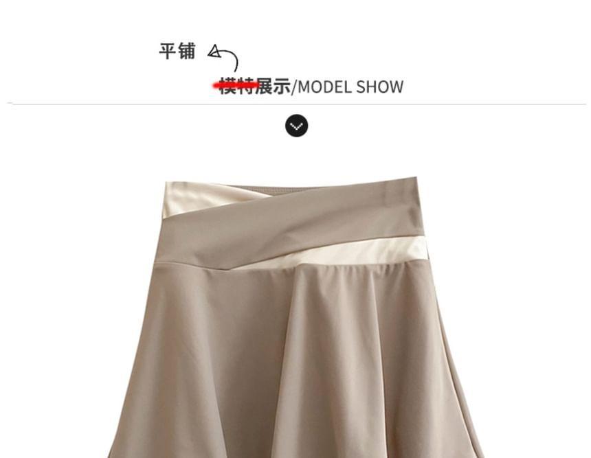 High-Waist Colorblock Tennis Skirt Product Image