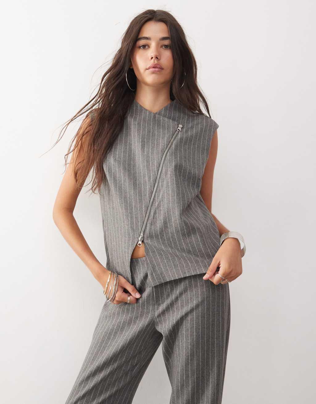 COLLUSION sleeveless clean zip through shirt in charcoal pinstripe - part of a set Product Image