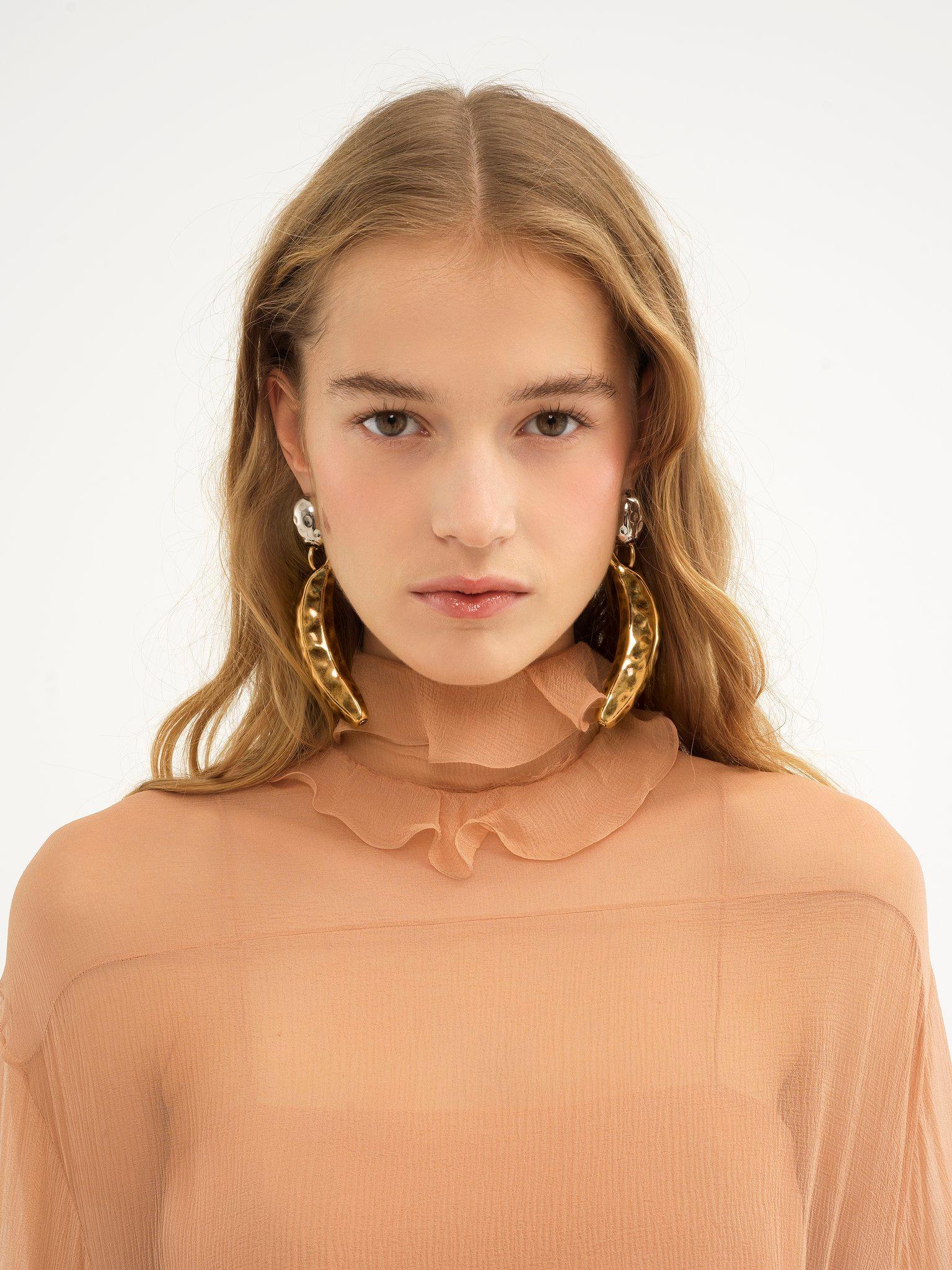 The Chloé Bananas earrings Product Image