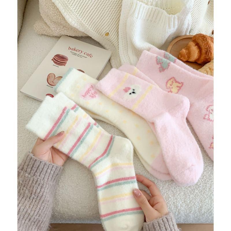 Patterned Fleece Short Socks Product Image